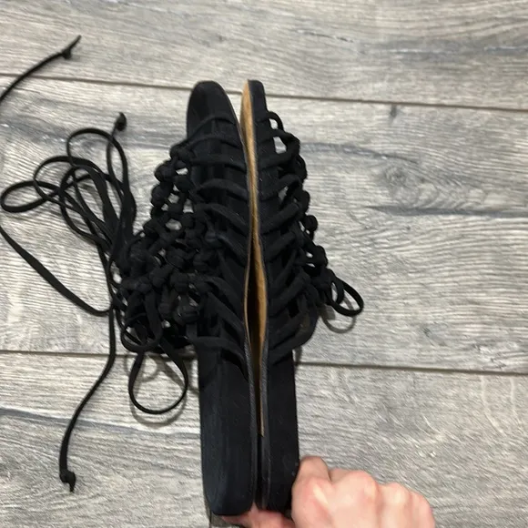• Alumnae • Knotted Lace Up Suede Leather Sandals Black 39 / 9 Women’s