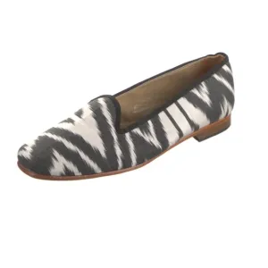 • ARTEMIS • Women’s Canvas Printed Slip On Loafers Black &amp; White Print 38