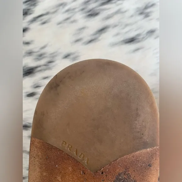 🔥 Clearance Prada Saffiano Gold Slides