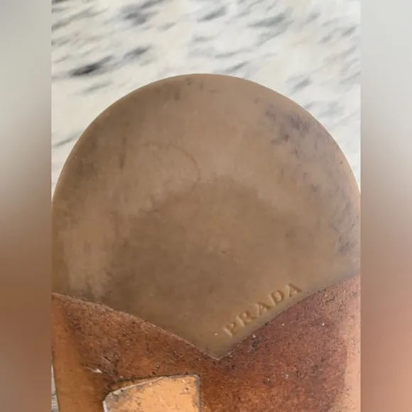 🔥 Clearance Prada Saffiano Gold Slides