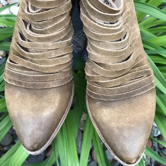🌸 Free People Lost Valley Ankle Boot🌸