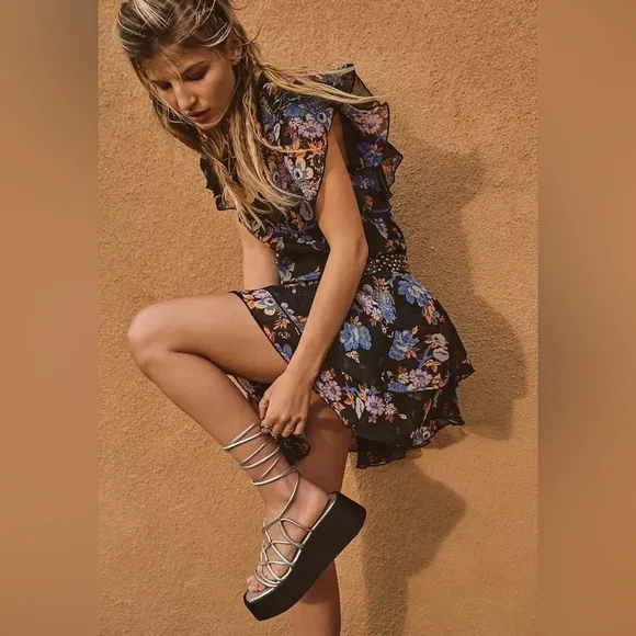 - Free people Womens Georgie Wrap Wedge Sandals. SH5