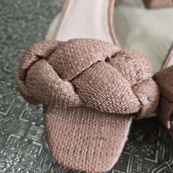 🐢 Loeffler Randall Avril Braided Sandals Brown Raffia  Size 9B MSRP $395