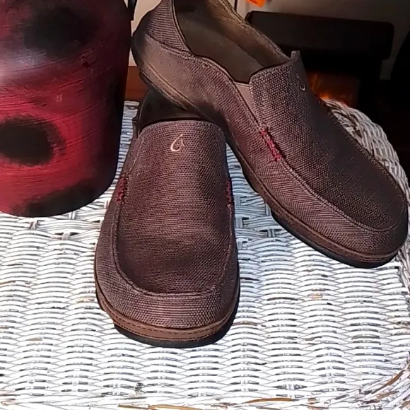 🛍️ OLUKAI Brown Canvas Loafers