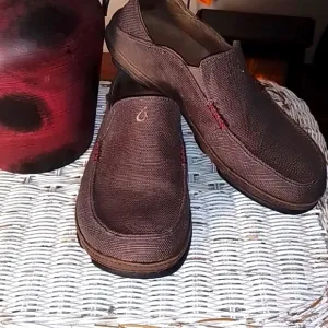 🛍️ OLUKAI Brown Canvas Loafers