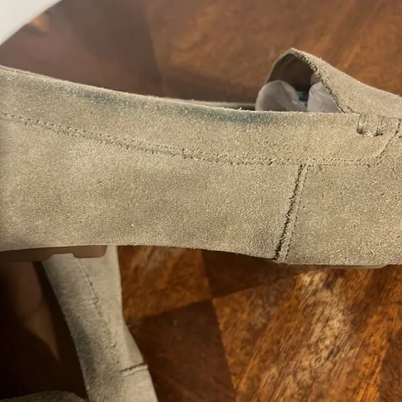 🔥🔥 UGG MILANA slip on flats, grey light brown suede loafer women sz 10 - GUC