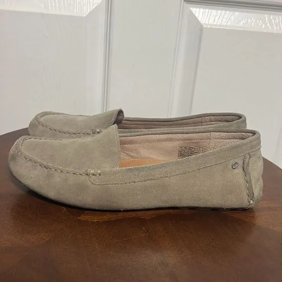 🔥🔥 UGG MILANA slip on flats, grey light brown suede loafer women sz 10 - GUC
