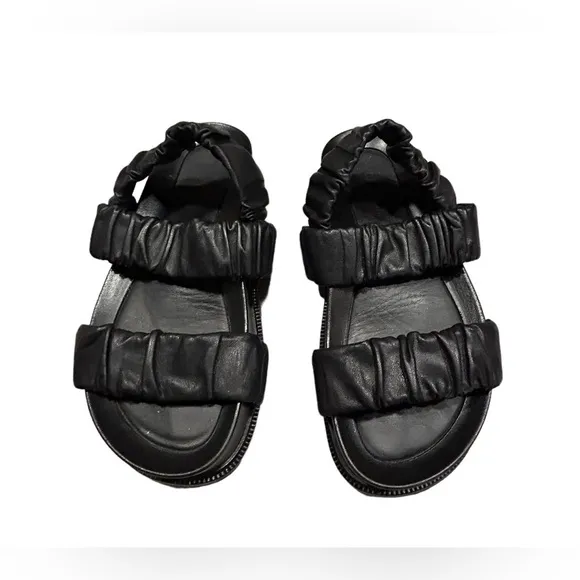 🖤 VIC MATIE DESIGNER SANDALS!! MADE IN ITALY! EXTREME QUALITY! DON’T MISS OUT🖤