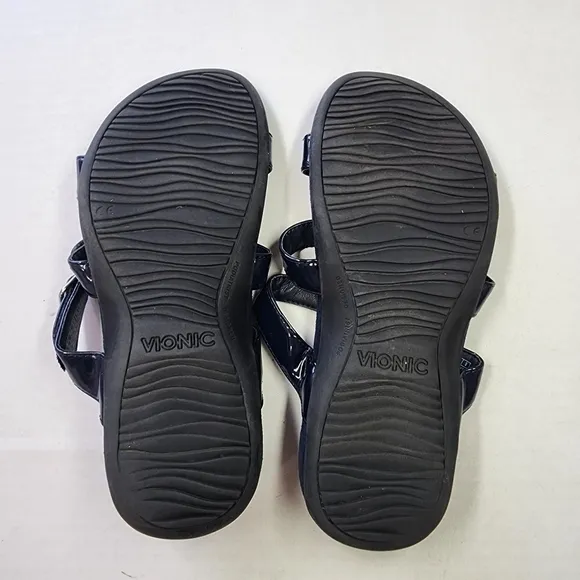 🌸 Vionic | Patent Leather Sandals size 8