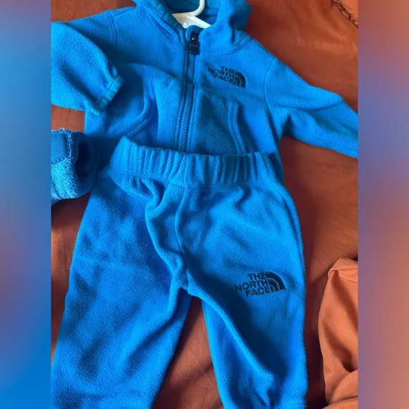 0-3month Northface Baby bundle
