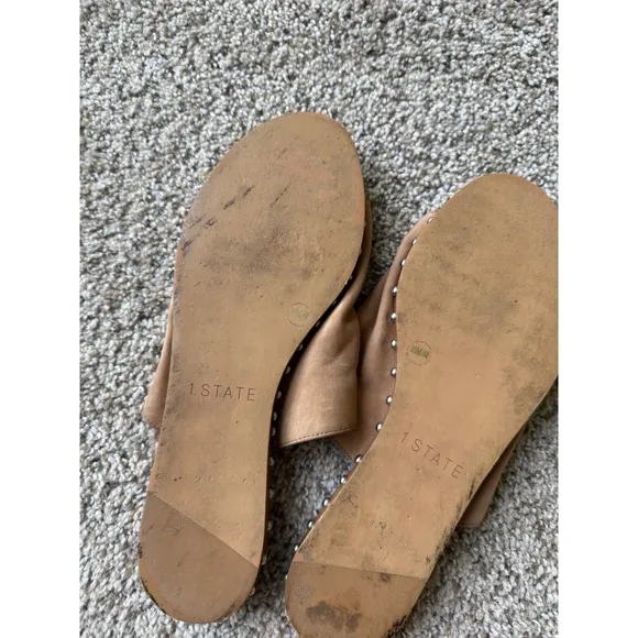 1.State Suede leather Slides Studded Zipper Accents Sandals Casual Tan Size 10