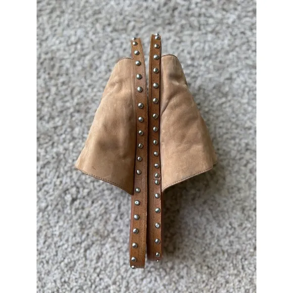1.State Suede leather Slides Studded Zipper Accents Sandals Casual Tan Size 10