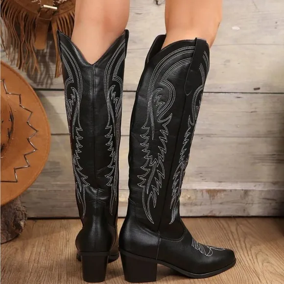 2024 American New Vintage Embroidered Western Boots, Over-The-Knee V-Mouth