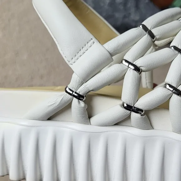 4CCCCEES Waffo Pineapple Sandals Leather Size 38 US 8-8.5 Platform Chunky White