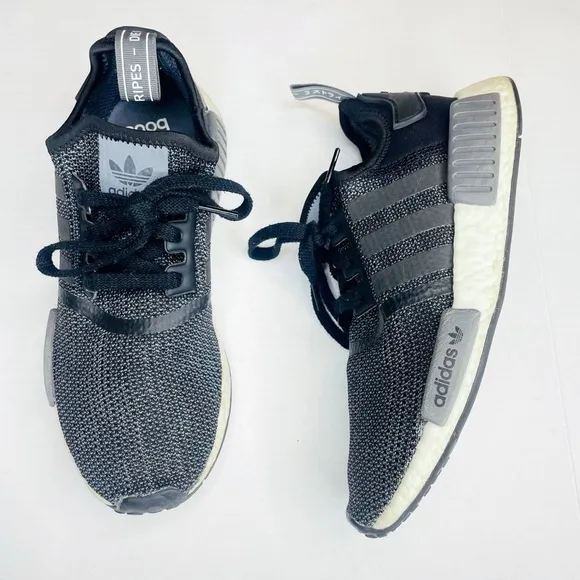 Adidas NMD_R1 Core Black Carbon Sneakers Men’s Size 8