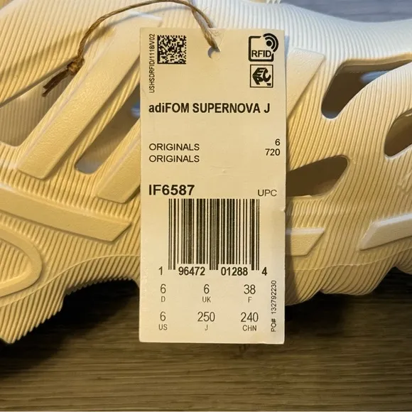 Adidas Originals Adifom Supernova J Shoes NWT Boy's Size 6 White