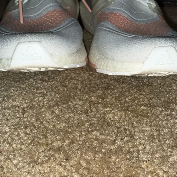 Adidas Ultraboost PrimeBlue Women Shoes Size 9‎ White, Peach &amp; Light Blue