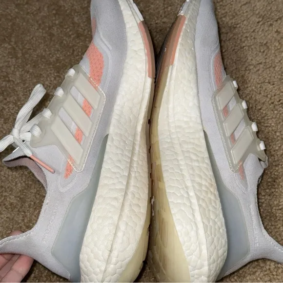Adidas Ultraboost PrimeBlue Women Shoes Size 9‎ White, Peach &amp; Light Blue