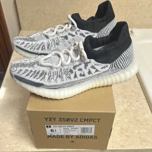 Adidas YZY 350 V2 CMPCT in Black and White