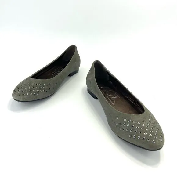 AGL ATTILIO GIUSTI LEOMBRUNI “GROMMET” GRAY/GREENISH SUEDE STUDDED BALLET FLATS