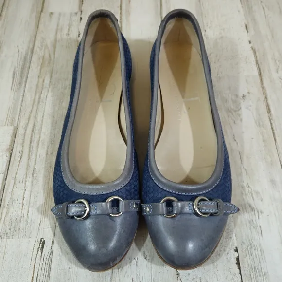 AGL Attilio Guisti Leombruni Blue Leather Buckle Flats