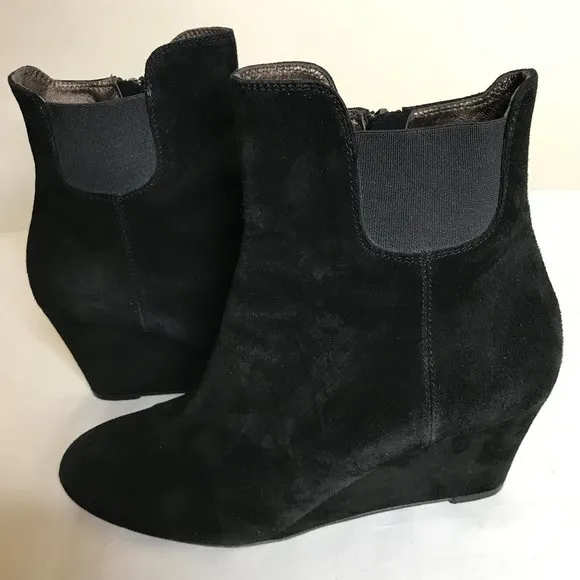 AGL Made in Italy Black Soft Suede Wedge Side Zip Ankle Boots Size 39