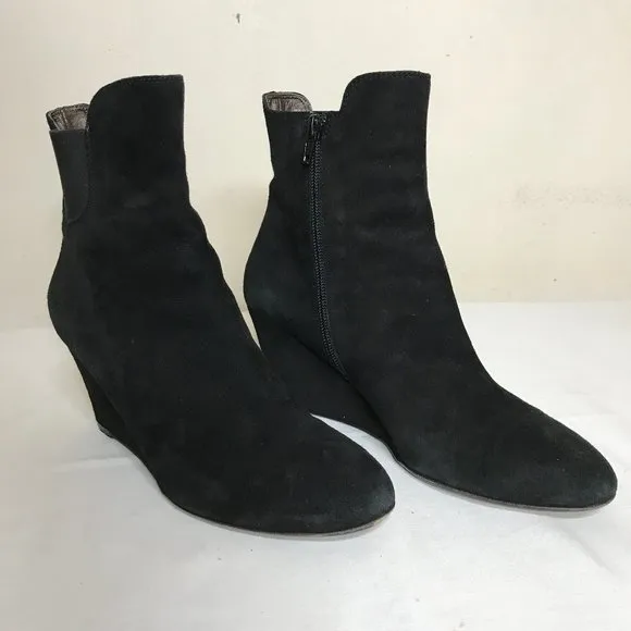 AGL Made in Italy Black Soft Suede Wedge Side Zip Ankle Boots Size 39