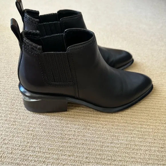 Alexander Wang Kori Chelsea Leather Booties