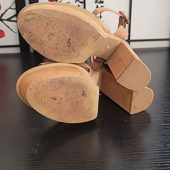 Alias Mae Chunky Heel Platform Sandals.