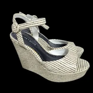 Alice Olivia Platform Sandals White and Black Chunky Wedge High Heel Leather 9