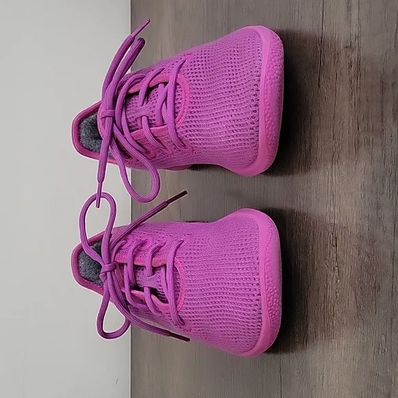 Allbirds Limited Edition Bloom Pink TR Tree Runner Sneakers size 9