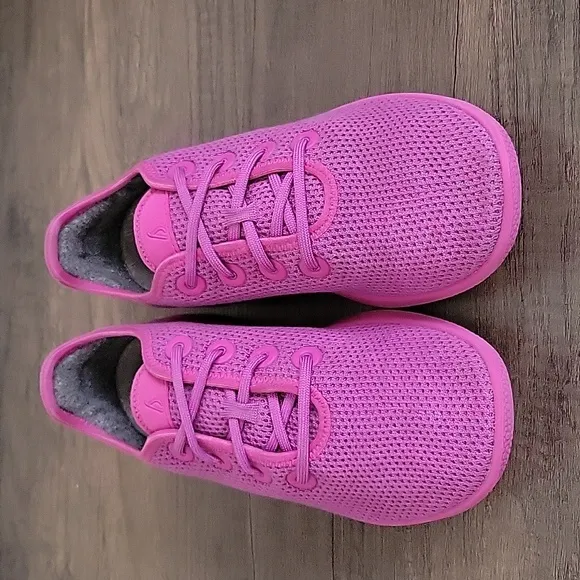 Allbirds Limited Edition Bloom Pink TR Tree Runner Sneakers size 9
