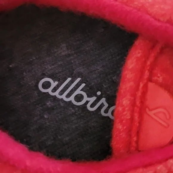 Allbirds Smallbirds BK Merino Wool Runners Shoes Sneakers Machine Washable Red