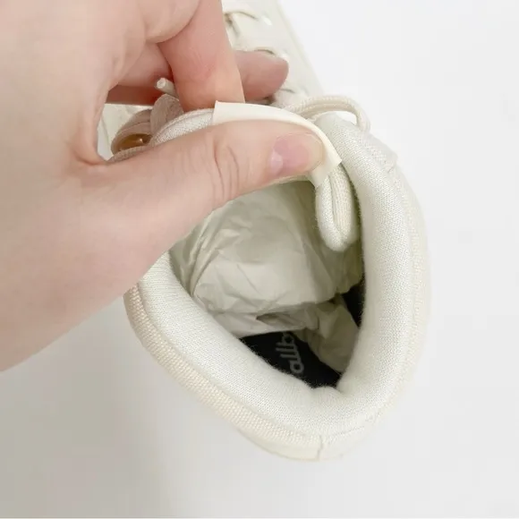 Allbirds Womens Canvas Pacer Mid Natural White Blizzard NWT Sneakers Shoes