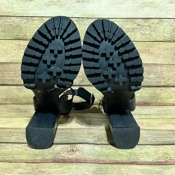 AllSaints Black Leather Osuna Sandals