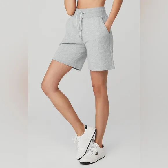 Alo Yoga High-Waist Easy Sweat Short Athletic Heather Grey
