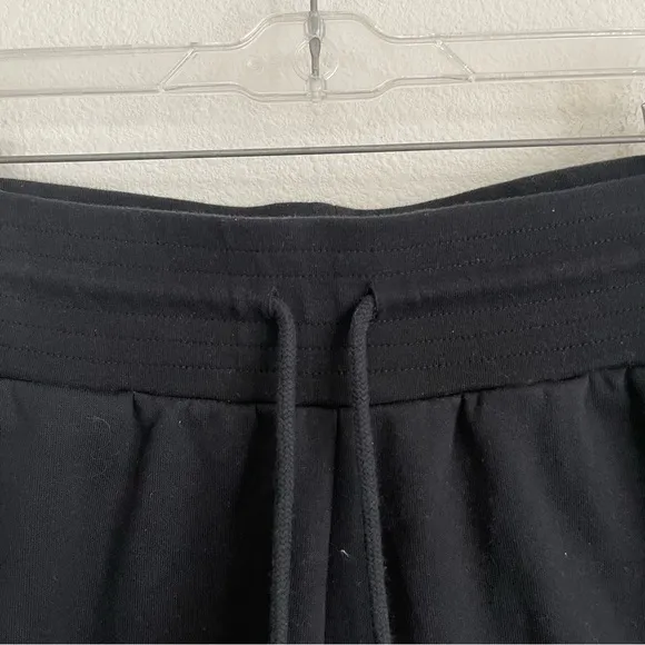 Alo Yoga HIGH-WAIST EASY SWEAT SWEATSHORTS SHORTS