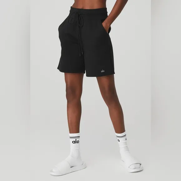 ✨ALO YOGA✨High-Waist Easy Sweat Short