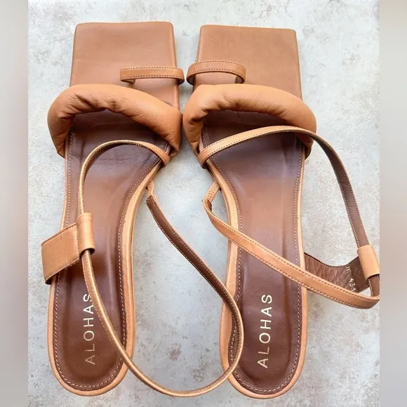 ALOHAS Asymmetric Straps Heels Square Toe Camel Color Size 42