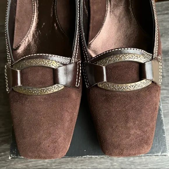 Amalfi by Rangoni Lucrezia Brown Suede Flats US8.5 Retail $275