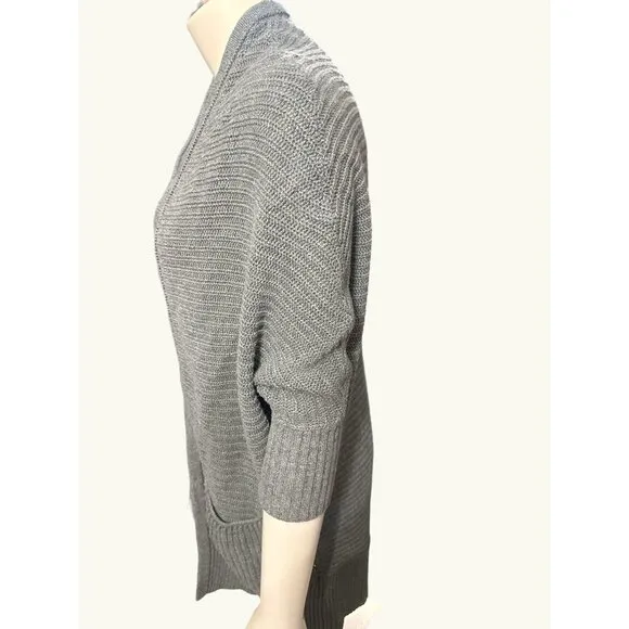 American Eagle  Outfitters Vintage Ribbed Knitted Batwing Gray Cardigan Sweater