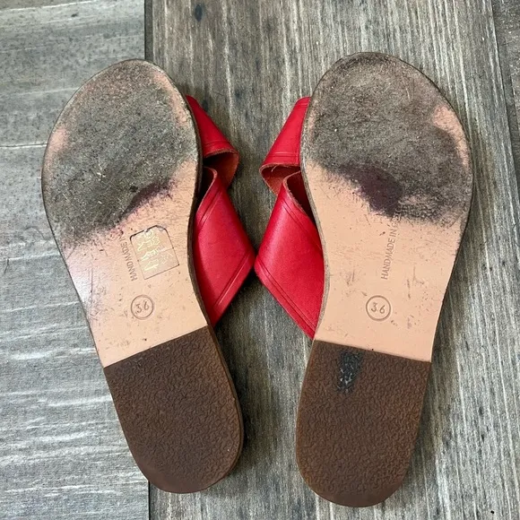 Ancient Greek sandals THAIS size Women’s 6 in red