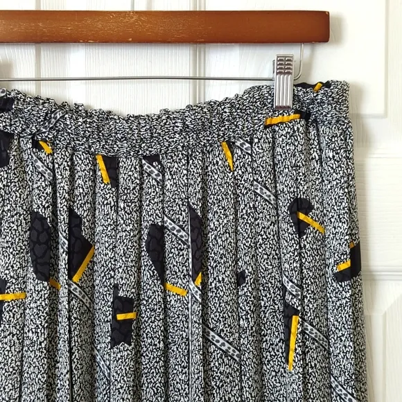 Andrea Gayle 80's Vintage Funky Static High Waisted Pleated A-Line Midi Skirt L