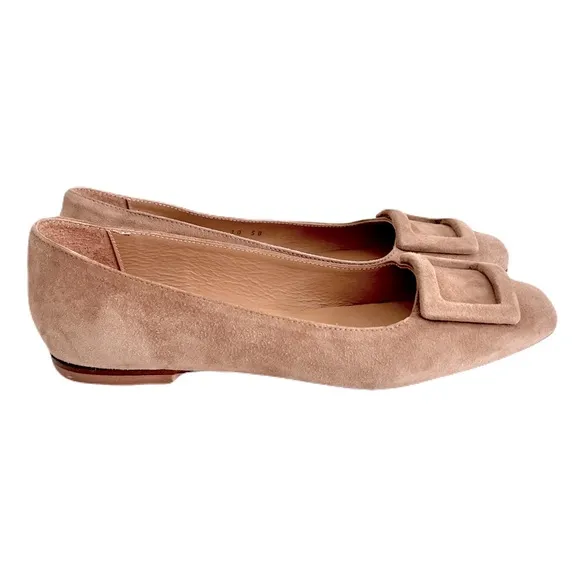 Ann Mashburn Taupe Nude Suede Buckle Flats in ‘Camel’, Size 38