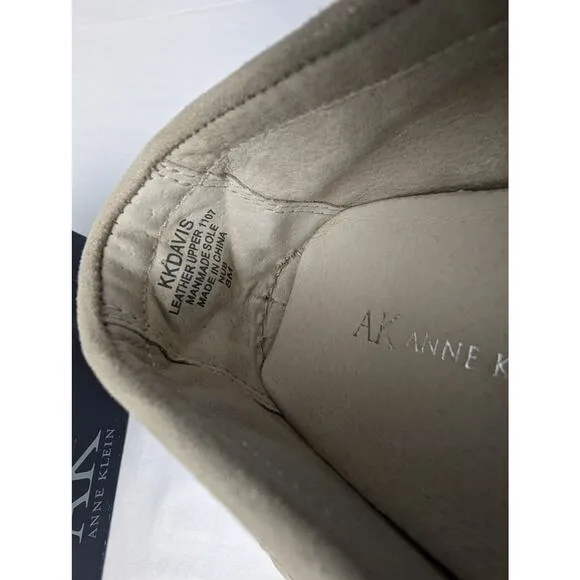 Anne Klein Size 8 Flats Suede Metallic Gold Career School Fall Office Work