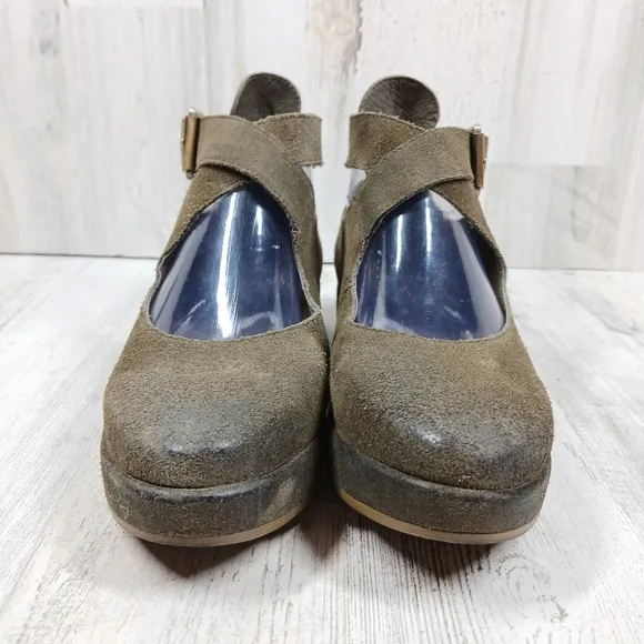Antelope Women's 246 Suede Pia Brown Buckle Mule Loafers #847