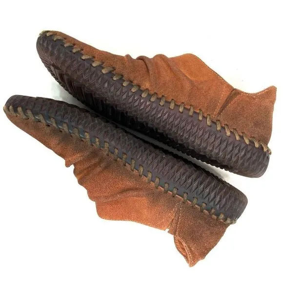 ANTELOPE Garner Suede Bendable Flats