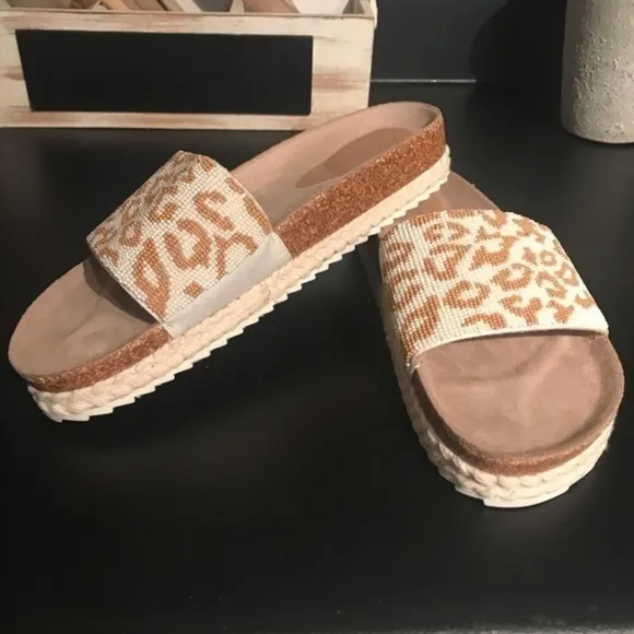 Anthropologie Beaded Leopard Print Platform Espadrille Yara Slides Sandals