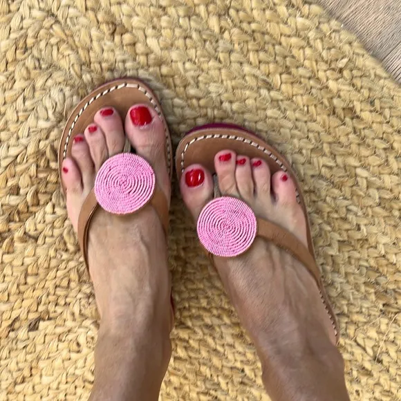 Anthropologie New Pink laidback London hand beaded Flip Flop sandal 🌈