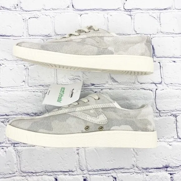 Anthropologie Tretorn Eco Ortholite Ivory Low Top Suede Camp Sneakers